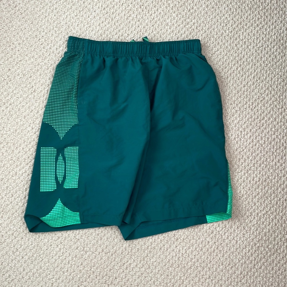 Under Armor running shorts with pockets